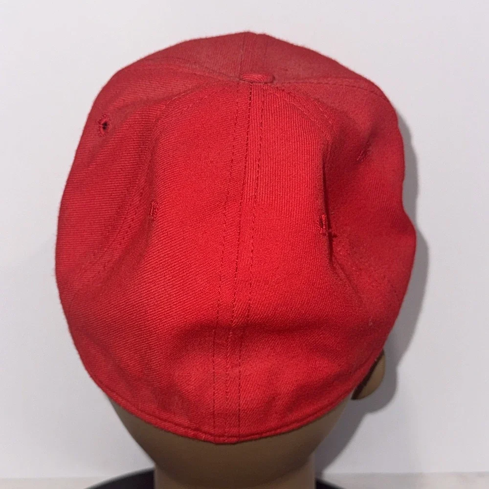Vintage St. Louis Cardinals Hat Cap Fitted Mens 7   Red MLB New Era Made USA